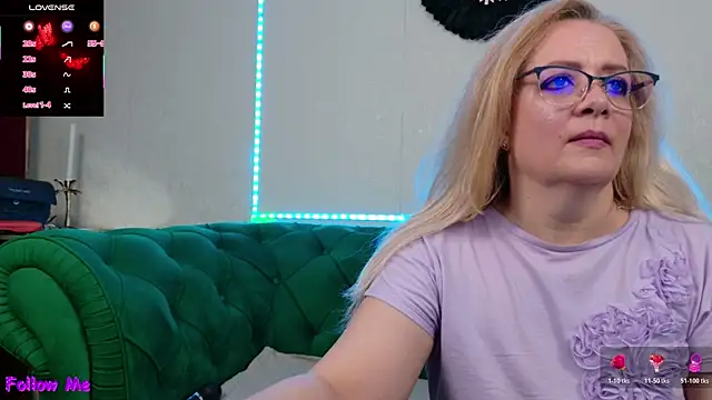 IvanaCharm online show from July 17, 3:24 am