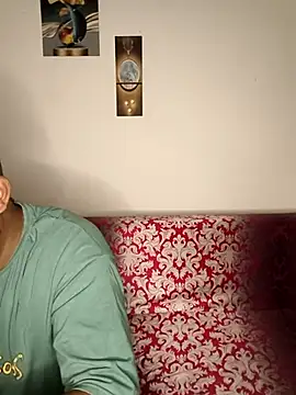 Snapshot of deepika-roy chatting on April 18, 7:58 pm deepika-roy online show from April 18, 7:58 pm