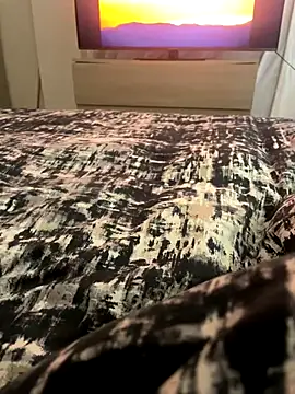 Snapshot of luna_14 chatting on October 4, 1:42 pm luna 14 online show from October 4, 1:42 pm