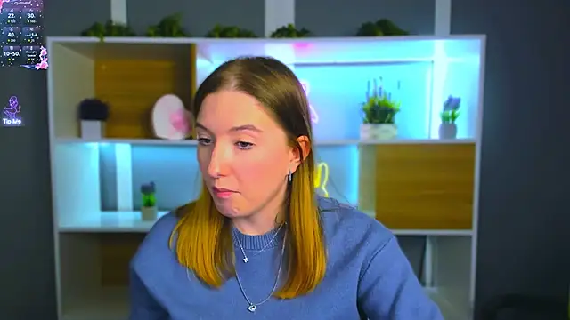 daisy candy online show from April 11, 11:42 pm