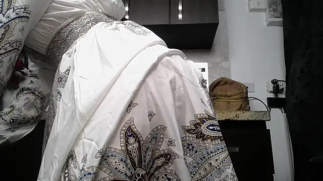 Snapshot of shantala_krisha chatting on December 2, 6:14 pm shantala krisha online show from December 2, 6:14 pm