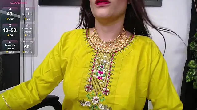 shantala krisha online show from April 5, 12:35 pm