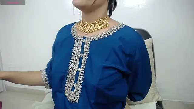 shantala krisha online show from April 15, 7:58 pm