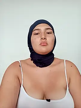 Celeste camila18 online show from November 20, 5:23 pm