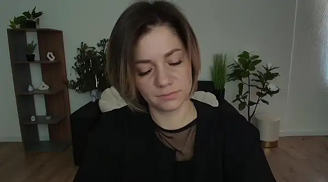 Snapshot of MariaSttone chatting on January 4, 10:16 am MariaSttone online show from January 4, 10:16 am