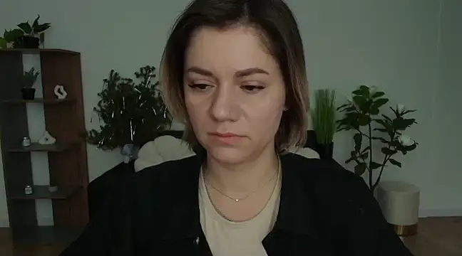 Snapshot of MariaSttone chatting on January 6, 9:52 am MariaSttone online show from January 6, 9:52 am