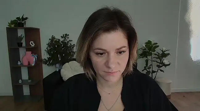 Snapshot of MariaSttone chatting on January 11, 11:12 am MariaSttone online show from January 11, 11:12 am
