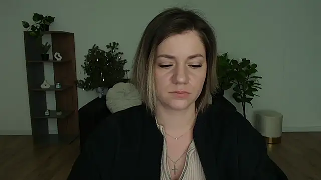 Snapshot of MariaSttone chatting on February 6, 6:13 pm MariaSttone online show from February 6, 6:13 pm