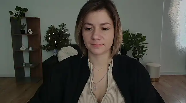 Snapshot of MariaSttone chatting on February 11, 10:59 am MariaSttone online show from February 11, 10:59 am