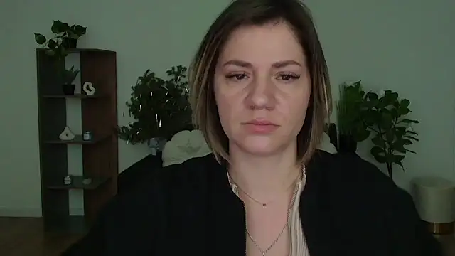 Snapshot of MariaSttone chatting on February 11, 4:02 pm MariaSttone online show from February 11, 4:02 pm