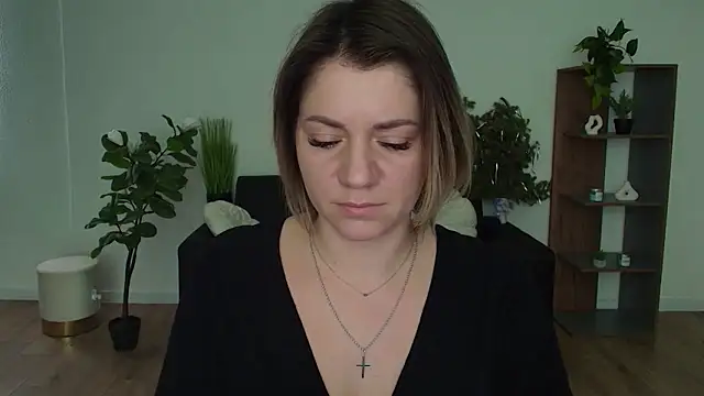 Snapshot of MariaSttone chatting on February 17, 12:38 pm MariaSttone online show from February 17, 12:38 pm
