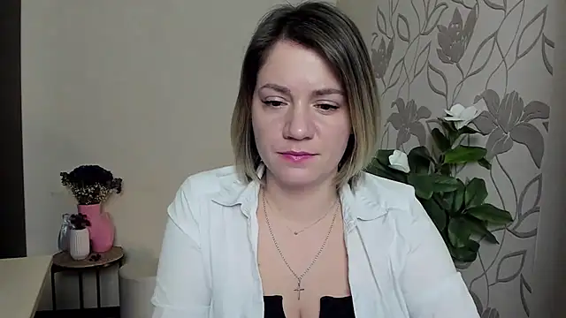 Snapshot of MariaSttone chatting on February 25, 3:05 pm MariaSttone online show from February 25, 3:05 pm