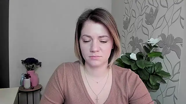 Snapshot of MariaSttone chatting on February 27, 1:49 pm MariaSttone online show from February 27, 1:49 pm