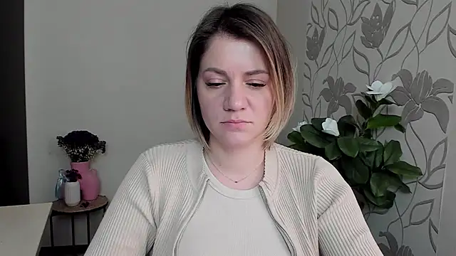 Snapshot of MariaSttone chatting on February 28, 1:25 pm MariaSttone online show from February 28, 1:25 pm