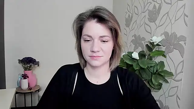 Snapshot of MariaSttone chatting on March 6, 1:57 pm MariaSttone online show from March 6, 1:57 pm