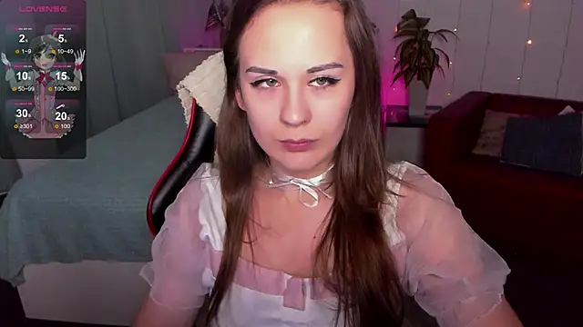 Snapshot of Makima_lee chatting on December 9, 1:24 pm Makima lee online show from December 9, 1:24 pm