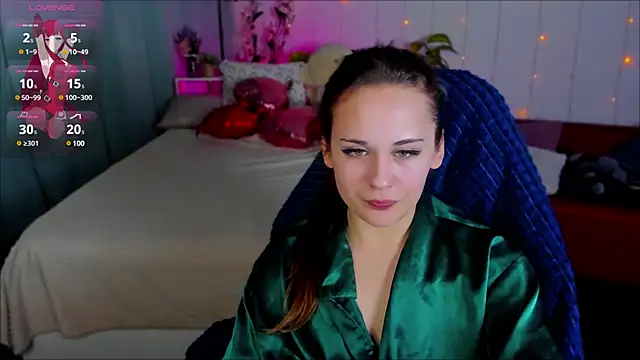 Snapshot of Makima_lee chatting on February 8, 1:33 pm Makima lee online show from February 8, 1:33 pm