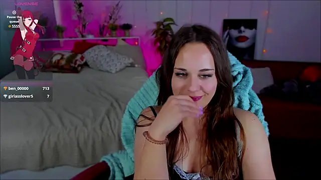 Snapshot of Makima_lee chatting on February 23, 9:22 am Makima lee online show from February 23, 9:22 am