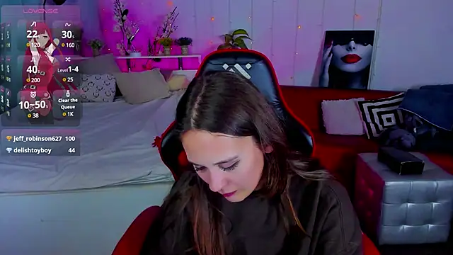 Snapshot of Makima_lee chatting on March 8, 7:53 pm Makima lee online show from March 8, 7:53 pm