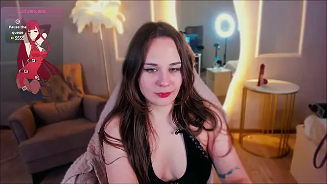 Snapshot of Makima_lee chatting on March 22, 5:39 am Makima lee online show from March 22, 5:39 am