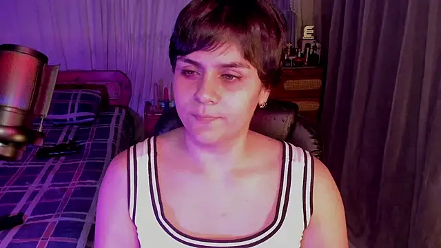 isabelacooperr online show from August 2, 5:06 am