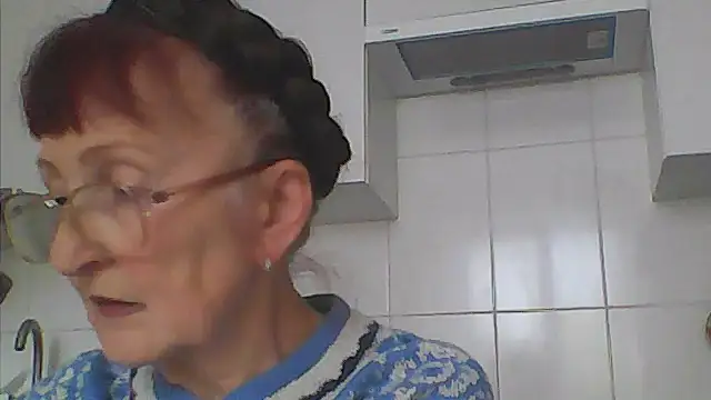 TanyaSweet634 online show from October 16, 7:31 am