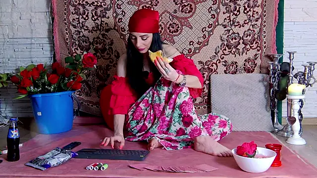 FeetVibe online show from March 29, 6:02 am