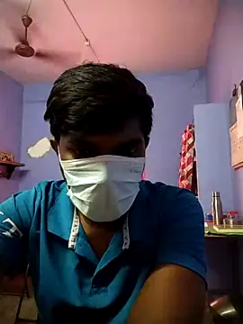 Snapshot of Tamilandteluguboy14 chatting on February 24, 10:26 am Tamilandteluguboy14 online show from February 24, 10:26 am