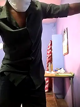 Snapshot of Tamilandteluguboy14 chatting on March 22, 6:43 am Tamilandteluguboy14 online show from March 22, 6:43 am