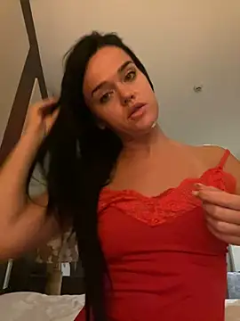 English-Chloe96 online show from March 6, 4:07 pm