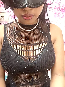 sandy naughty online show from July 16, 4:46 pm