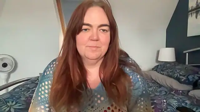 Snapshot of curvy-milf-abbie chatting on February 24, 1:20 pm curvy-milf-abbie online show from February 24, 1:20 pm
