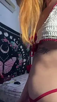 RuivaRaposinha online show from April 9, 2:00 am