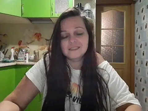 Snapshot of CatMelissa chatting on October 31, 9:49 pm CatMelissa online show from October 31, 9:49 pm