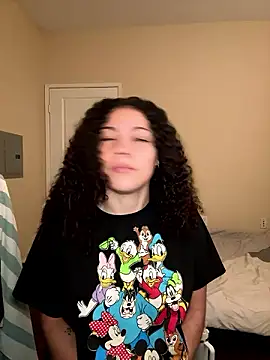 ladylavish online show from December 3, 11:01 am