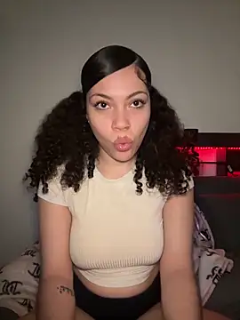 ladylavish online show from November 21, 4:33 am