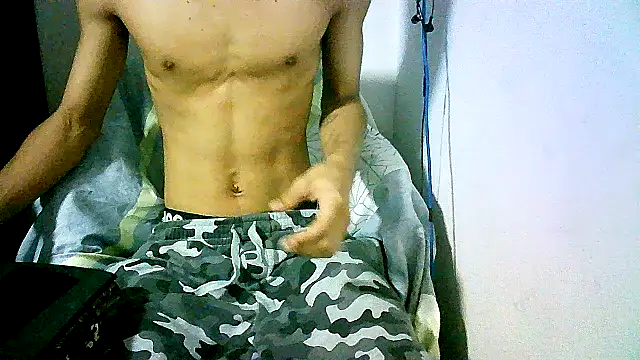Snapshot of Key_198 chatting on July 12, 4:58 am Key 198 online show from July 12, 4:58 am