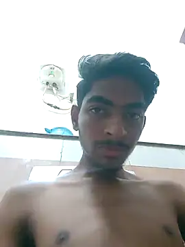 Snapshot of biggboyzz chatting on December 5, 7:49 pm biggboyzz online show from December 5, 7:49 pm