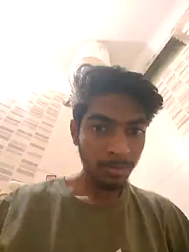 Snapshot of biggboyzz chatting on January 22, 11:23 am biggboyzz online show from January 22, 11:23 am