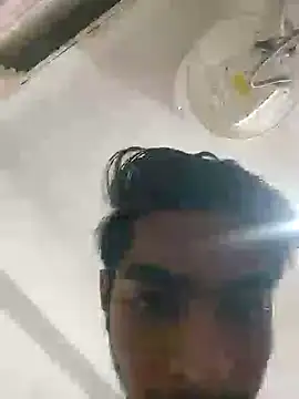 Snapshot of biggboyzz chatting on January 24, 10:32 am biggboyzz online show from January 24, 10:32 am