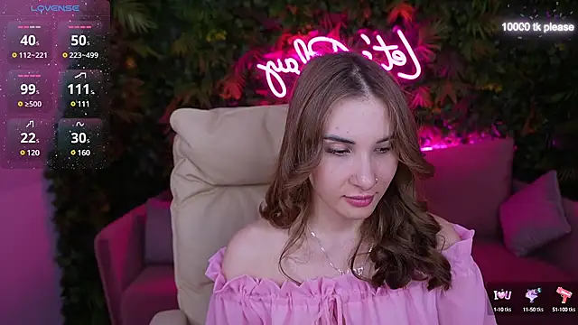 Snapshot of JennyyLuv chatting on March 11, 8:09 pm JennyyLuv online show from March 11, 8:09 pm