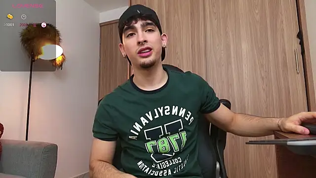 Snapshot of zenn_rush1 chatting on January 29, 12:45 pm zenn rush1 online show from January 29, 12:45 pm