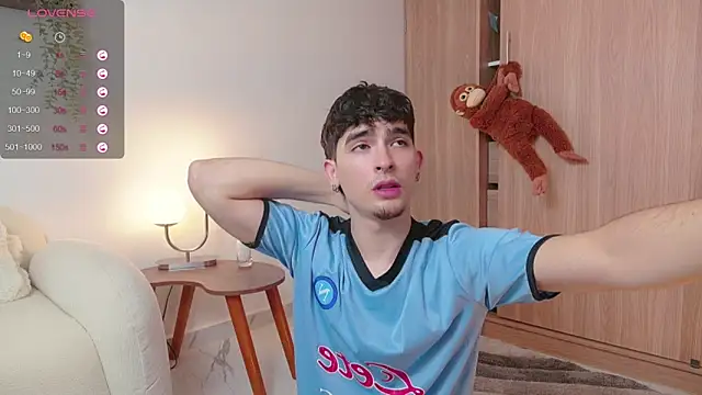 Snapshot of zenn_rush1 chatting on March 14, 1:13 pm zenn rush1 online show from March 14, 1:13 pm