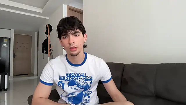 Snapshot of zenn_rush1 chatting on November 1, 2:30 pm zenn rush1 online show from November 1, 2:30 pm