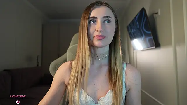 Snapshot of Coconutkittyy chatting on October 26, 3:29 pm Coconutkittyy online show from October 26, 3:29 pm