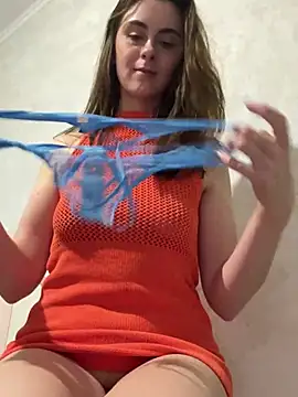 Miilania online show from December 19, 10:53 pm