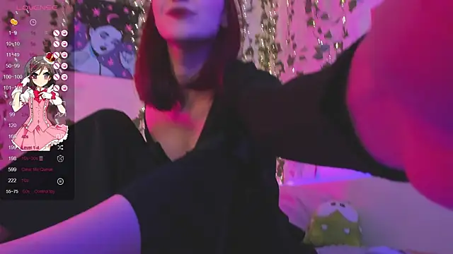 kissthasky online show from September 21, 2:51 pm