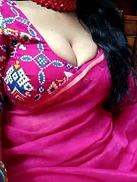 Snapshot of amala_ss chatting on January 11, 2:25 pm amala ss online show from January 11, 2:25 pm