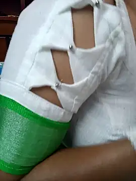 Snapshot of amala_ss chatting on January 20, 9:56 am amala ss online show from January 20, 9:56 am
