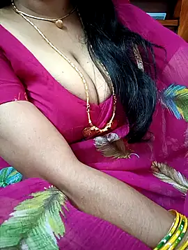 Snapshot of amala_ss chatting on January 26, 11:50 am amala ss online show from January 26, 11:50 am